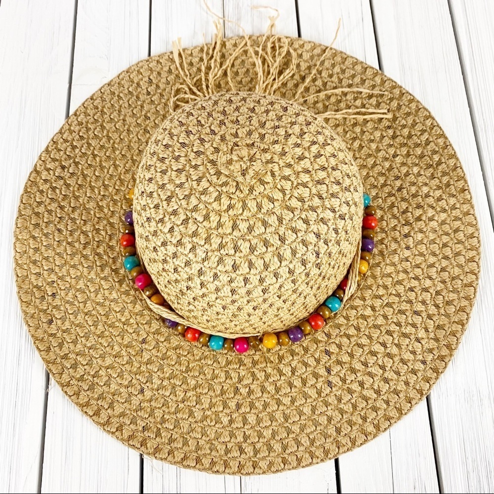 Straw Hat - Picture 4 of 9